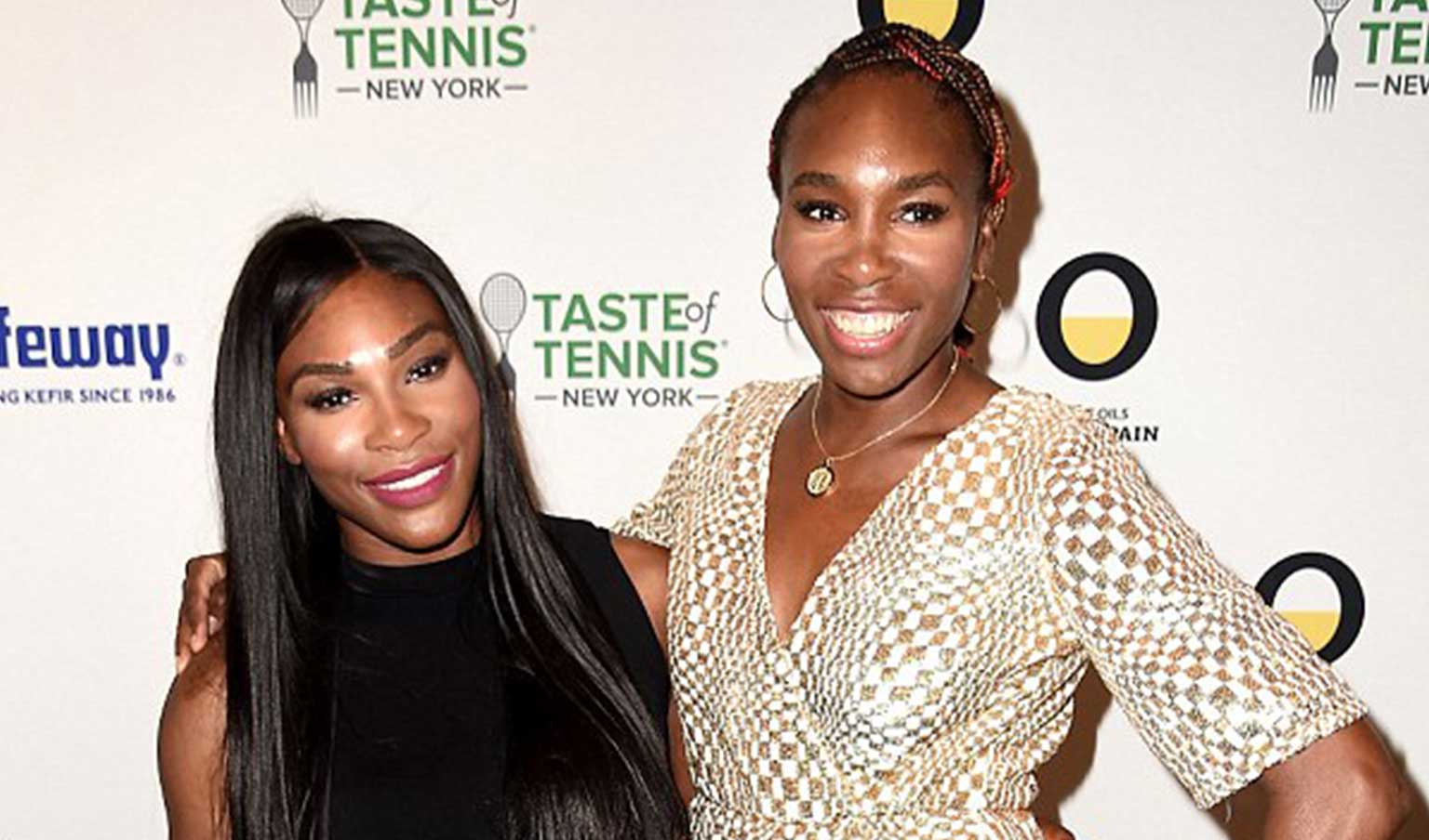 Serena and Venus Williams have beautiful smiles